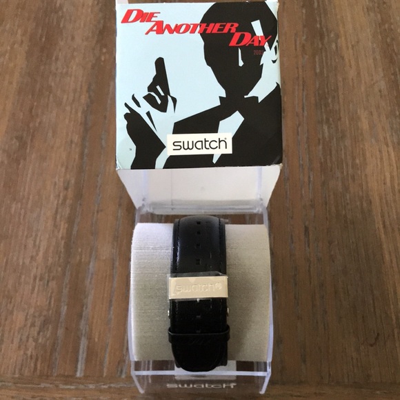 SWATCH 007 40TH ANNIVERSARY Black leather strap w/adjustable snap buckle closure - Picture 5 of 8